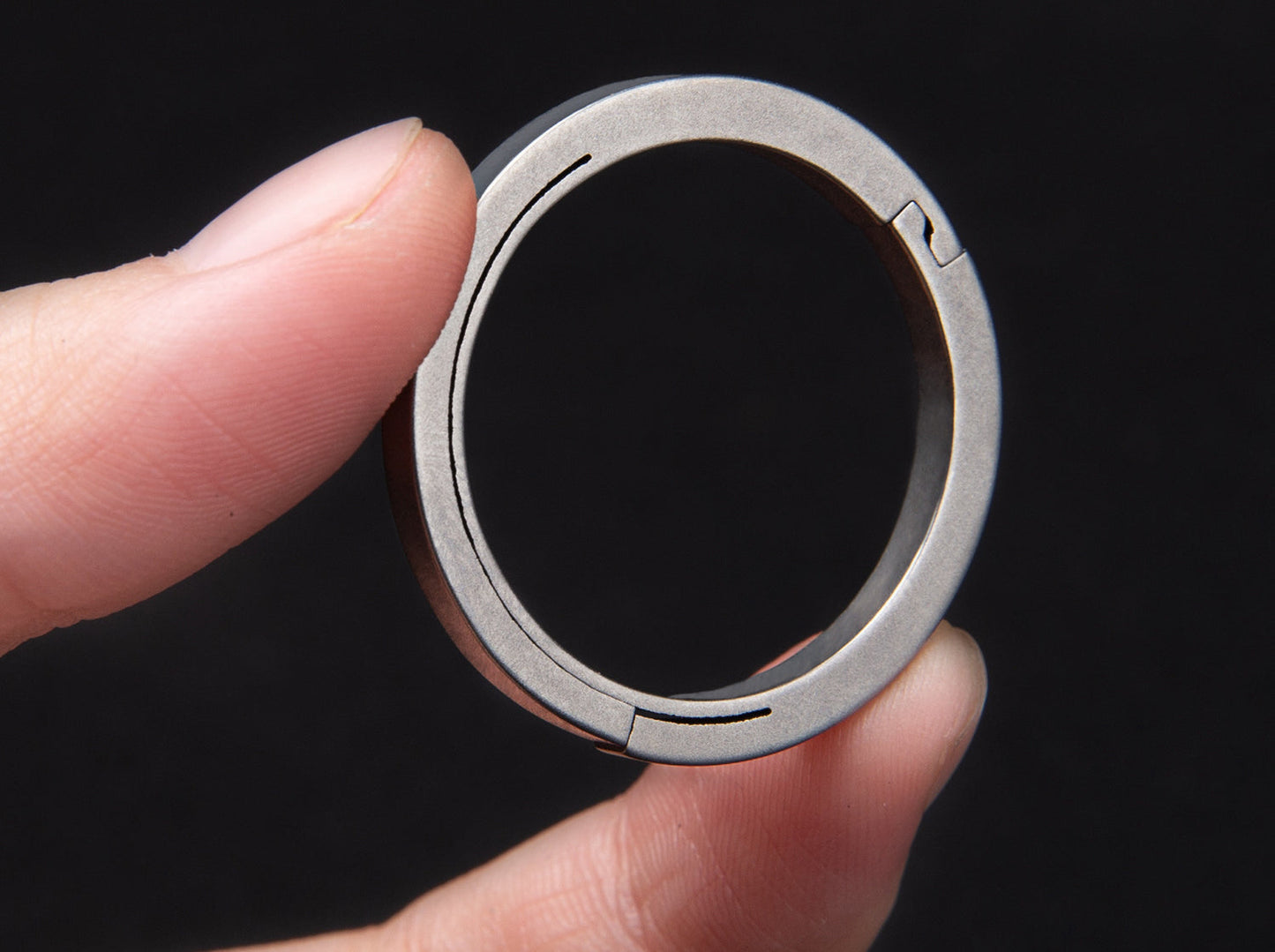 Titanium Alloy Key Rings Keychains Buckle Pendant Super Light Man Car Keychain for Male Creativity Gift Keyfobs Crafts Key Ring-1